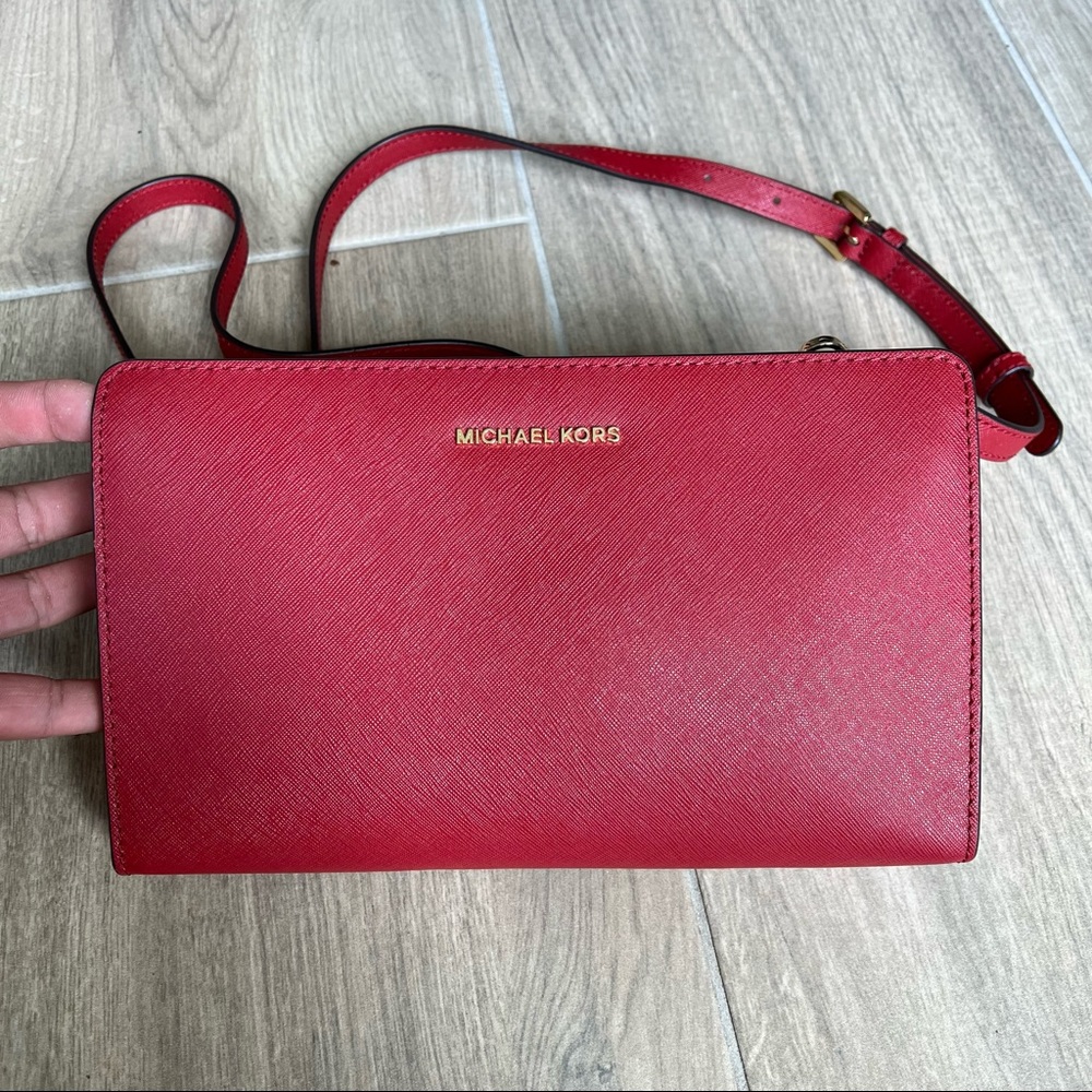 MICHAEL KORS JET SET TRAVEL SHOULDER BAG - Picture 3 of 10